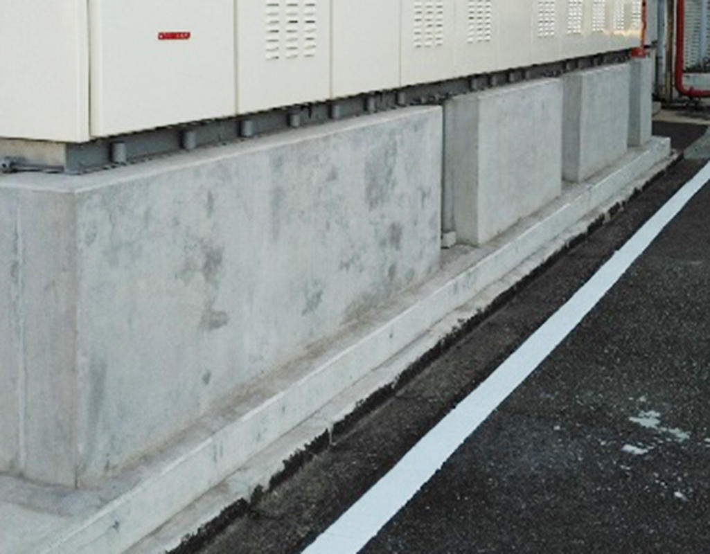 image: Power receiving, transforming, and distributing facility (Kawasaki Plant)